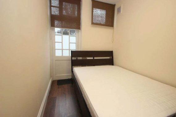 Upper Walthamstow Road  London...